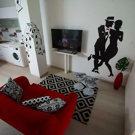 Karinflats - Jazzy Apt. Apartment